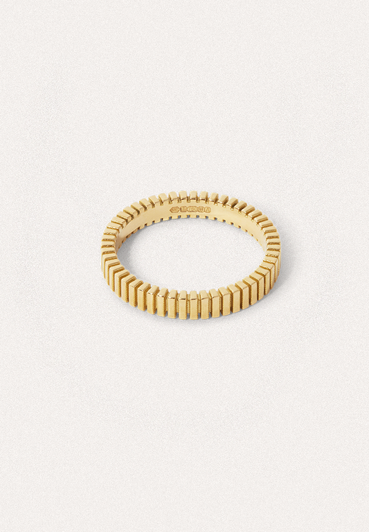 Structure Ribbed Gold Band