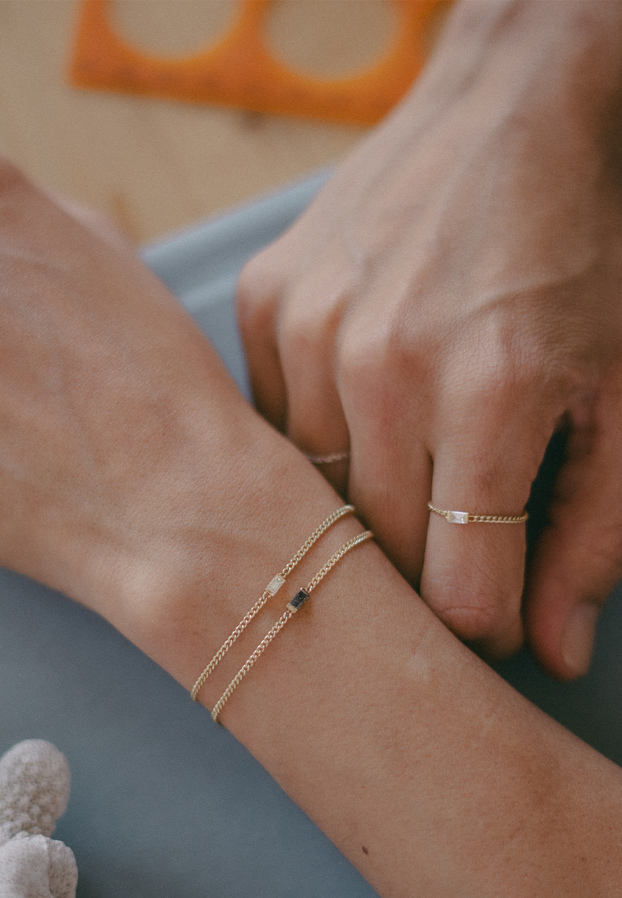 Hannah Chain Ring with Baguette-Cut Diamond - Adriana Chede Jewellery