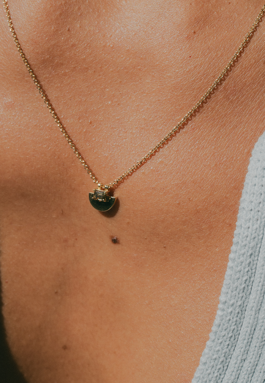 Chapter I — Horizon Necklace With Brown Baguette Diamond