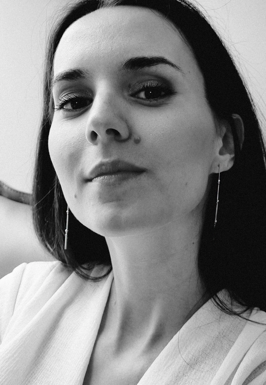 Voyage Dangling Earrings with Diamonds - Adriana Chede Jewellery London