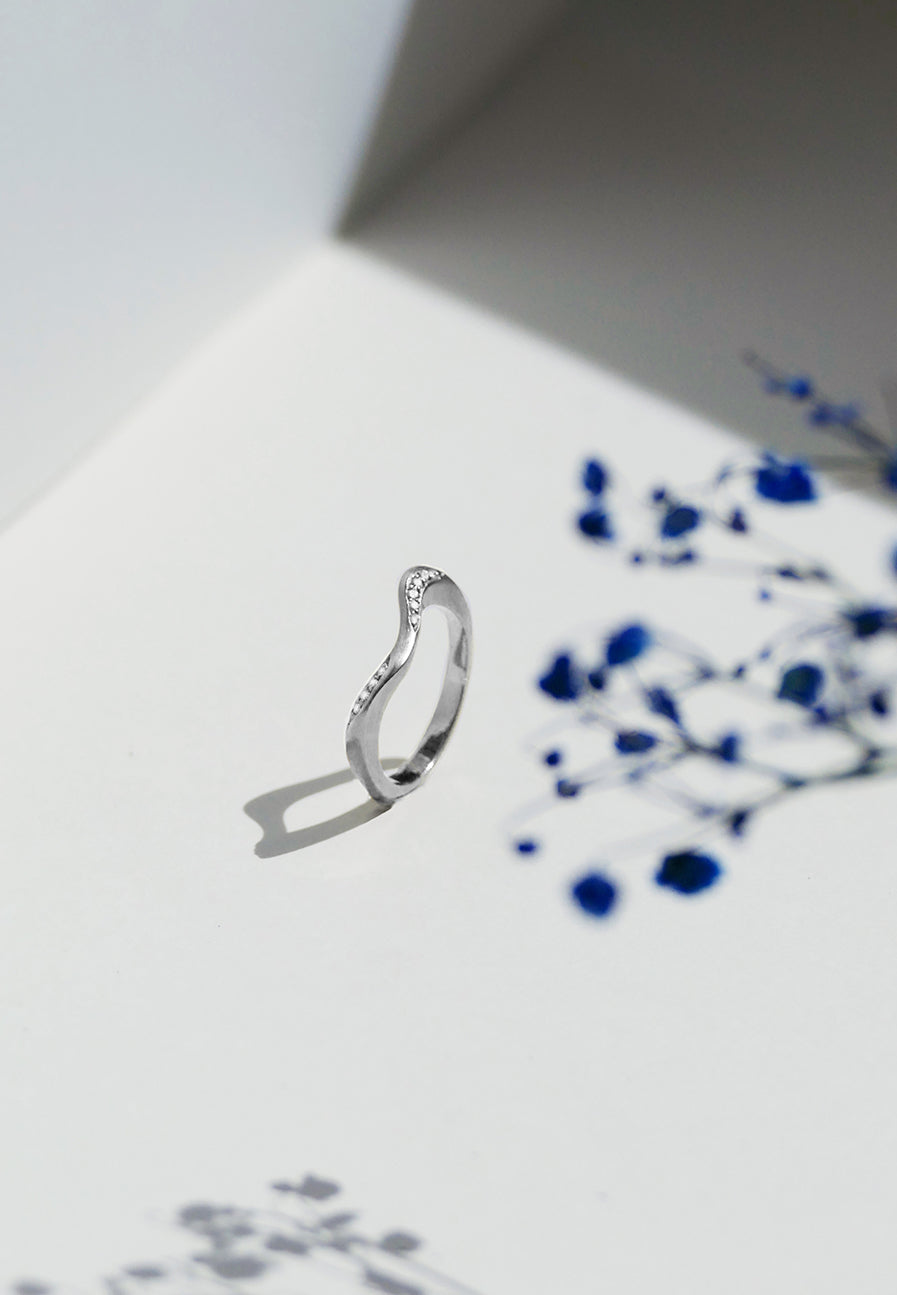 La Seine White Gold Ring - Adriana Chede Jewellery
