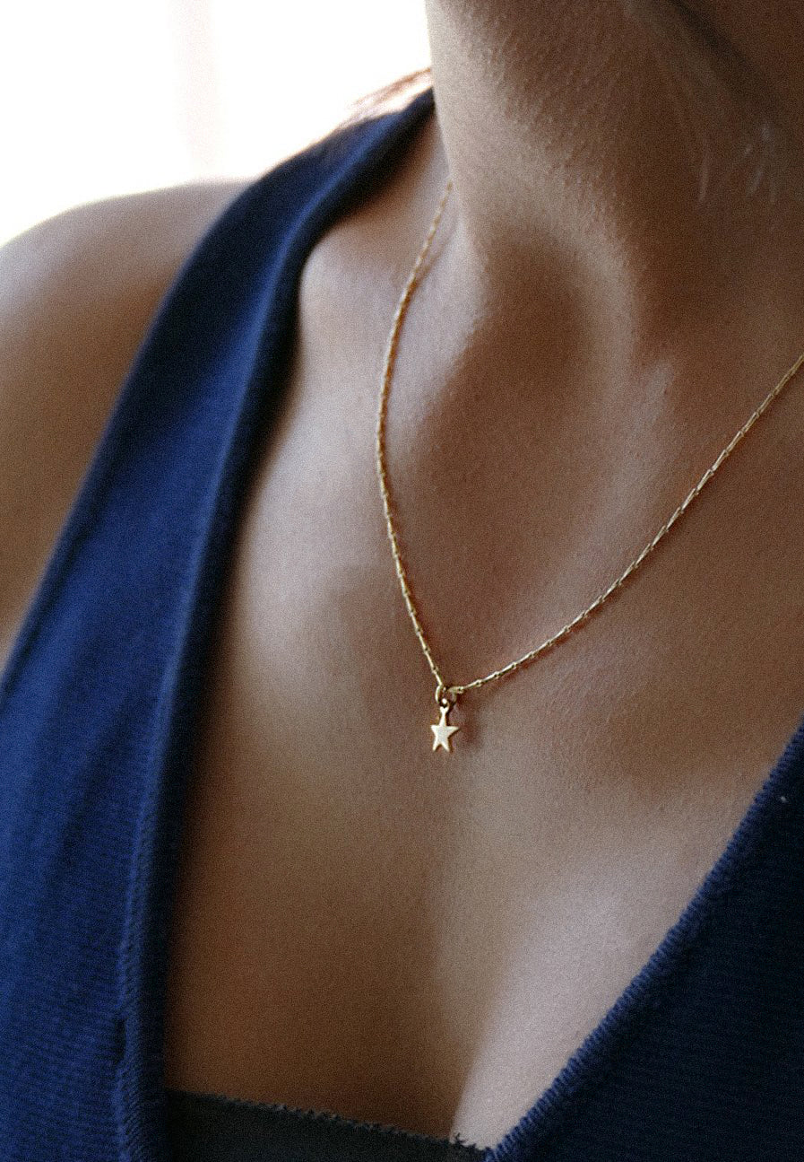 Star Pendant in solid gold - Adriana Chede Jewellery