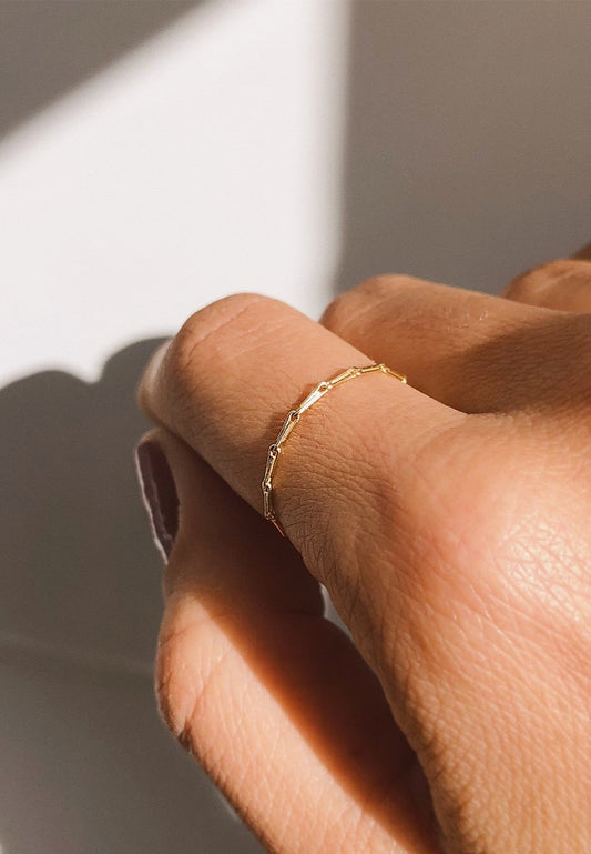 Loa Mini Chain Ring - 18ct Solid Gold Adriana Chede Jewellery